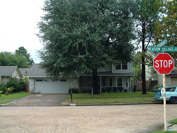 2nd image of 15414 Meadow Village Dr