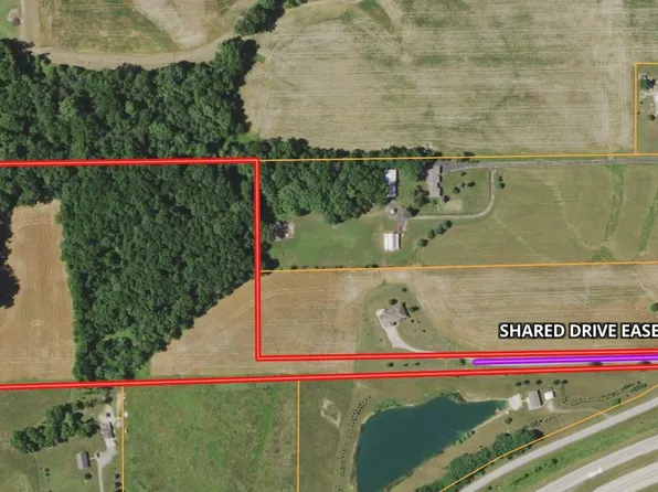 2950 E Bever Dr, Lagro, IN 46941