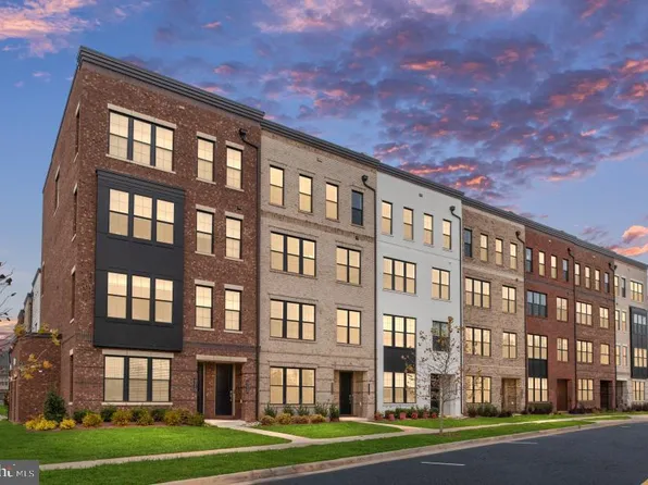 43568 Jefferson Park St, Ashburn, VA 20148