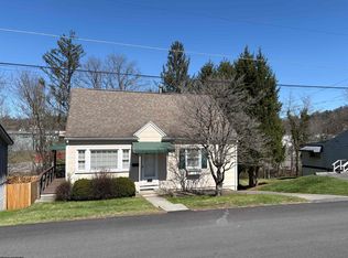 1219 Katherine St, Fairmont, WV 26554