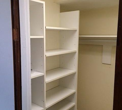 Walk in closet