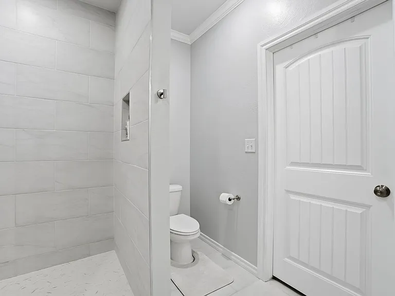 4254 Mesa Dr — Photo 23