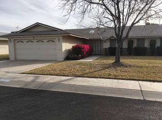 10445 W Prairie Hills Cir, Sun City, AZ 85351