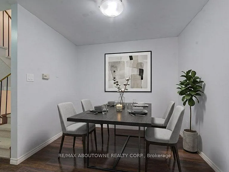 30 Heslop Rd #16 — Photo 3