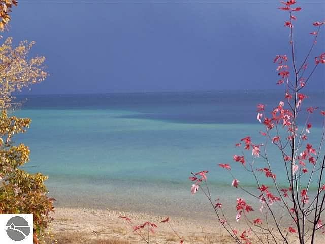 1st image of Rocky Shore Trl