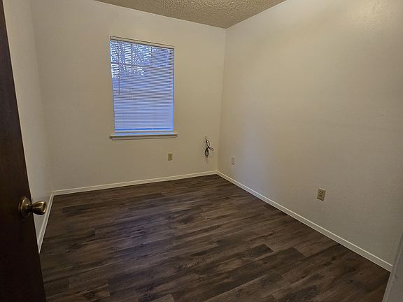 5th image of 513 Tammy Lynn Dr