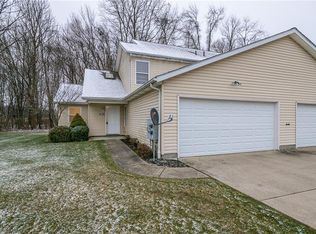 4190 Pine Dr, Rootstown, OH 44272