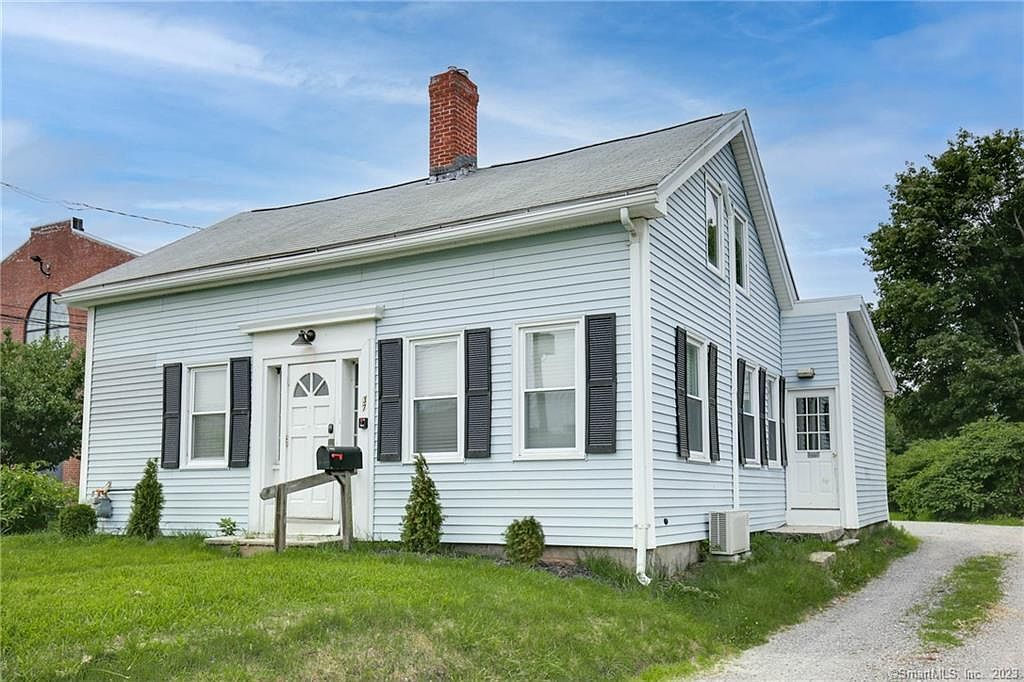 37 Commerce Ave, Danielson, CT 06239 Zillow
