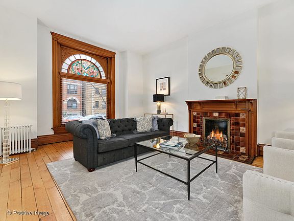 4th image of 2244 N Bissell St