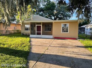 2131 Hillcrest Rd, Auburndale, FL 33823