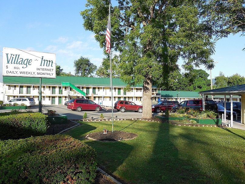 Village Inn