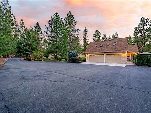 4th image of 1216 Tokayana Ranch Ln