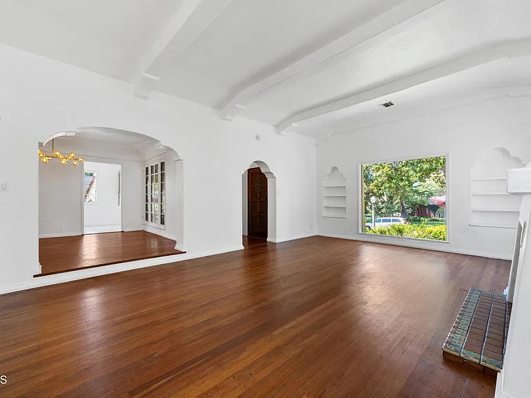 1412 Norton Ave — Photo 6