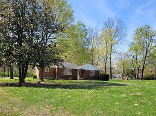 514 Wallace Rd, Farmington, MO 63640