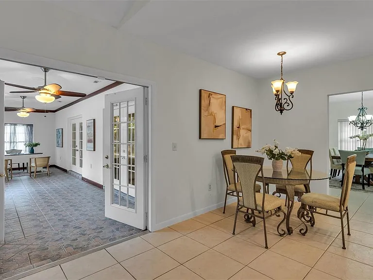6664 Chadron Ct — Photo 23