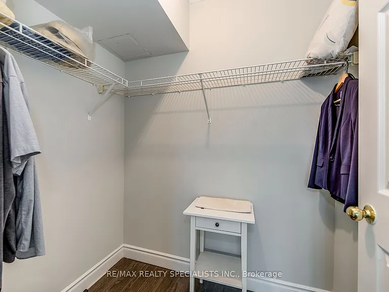 2177 Burnhamthorpe Rd W #1112 — Photo 23
