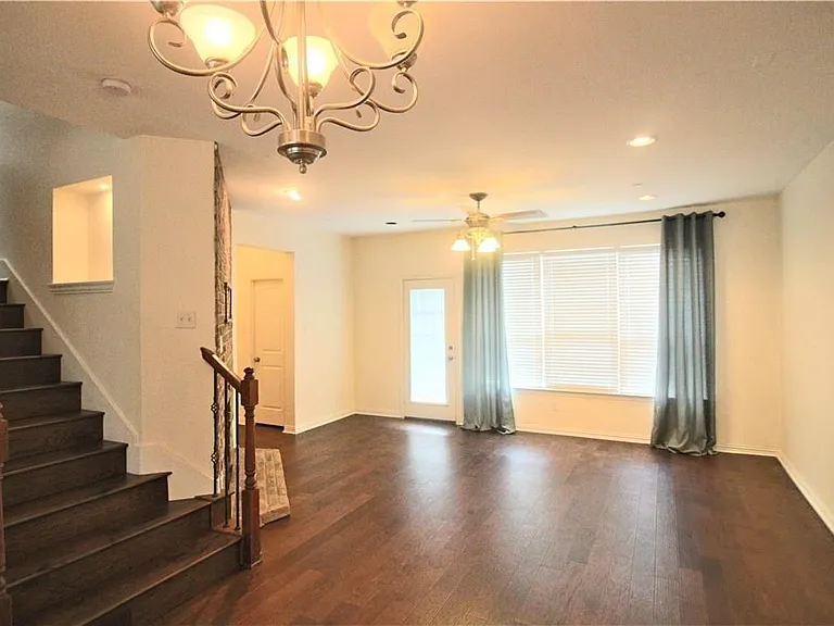 7836 Fox Horn Dr — Photo 5