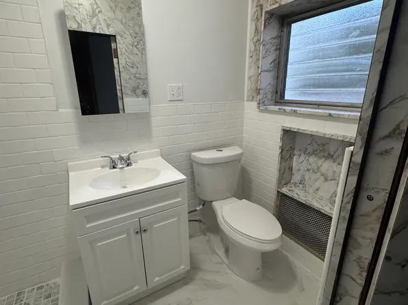 91 Bleecker Street image 2 of 12