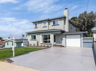 649 W Oak Ave, El Segundo, CA 90245