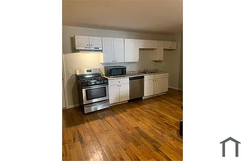 1410 Stratford Ave #1 Photo 1