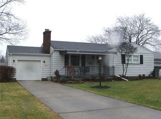 2641 Christine Ln, Youngstown, OH