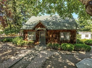 410 N Church St, Phoenix, OR 97535