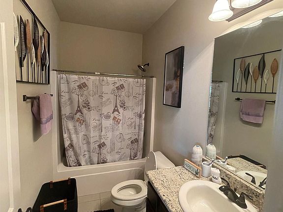 3rd image of 12641 Fairwood Ct