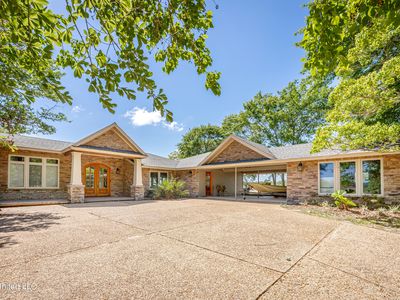 2801 Eagle Pine Dr, Ocean Springs, MS, 39564