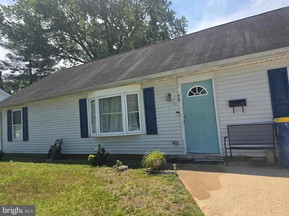 70 Edgewood Rd, Dover, DE 19901