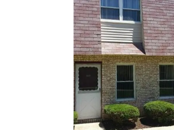 4293 Bennington Blvd, Brunswick, OH 44212