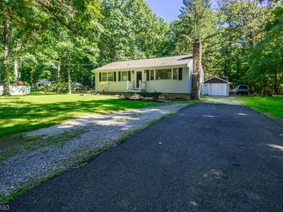 14 Hampton Heights Rd, Lafayette, NJ, 07848