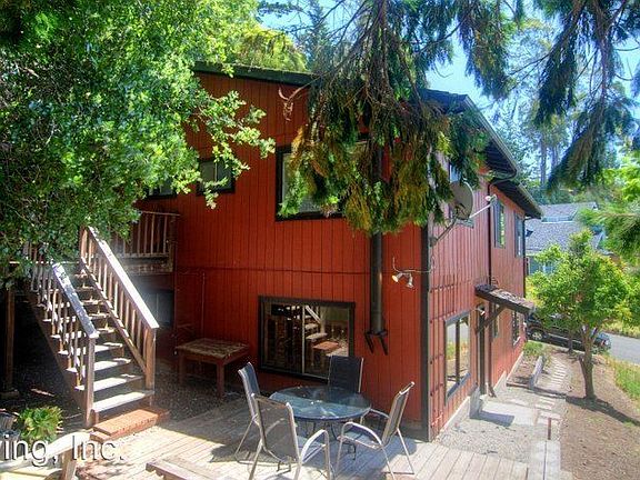3rd image of 523 Isabella Ave
