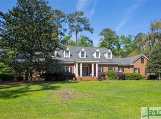 2 Hibernia Rd, Savannah, GA 31411