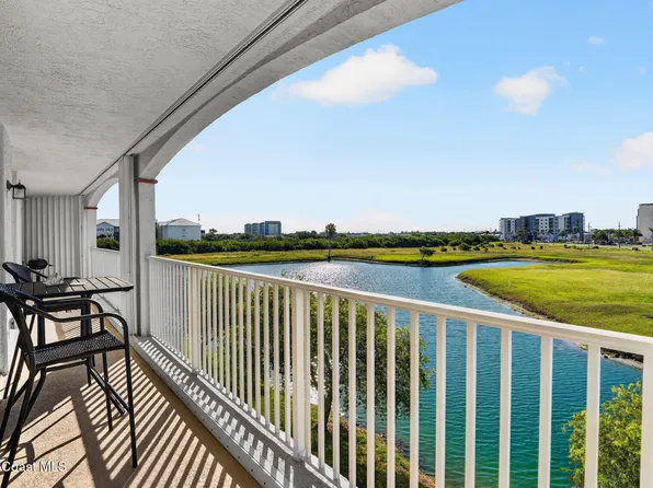 8903 Laguna Ln Unit 301, Cape Canaveral, FL 32920