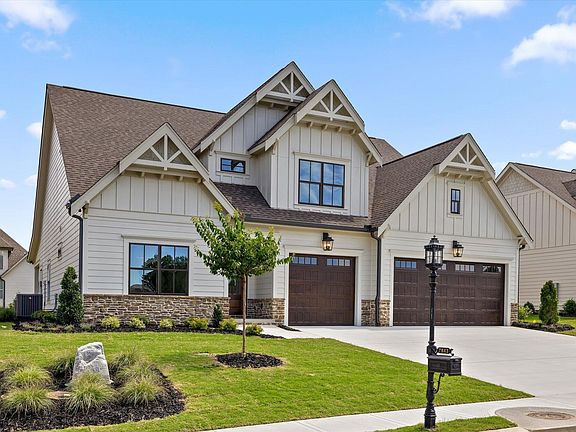 3rd image of 7843 Vervena Dr #6