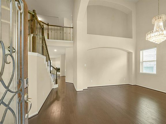 3rd image of 3511 Brampton Island Dr