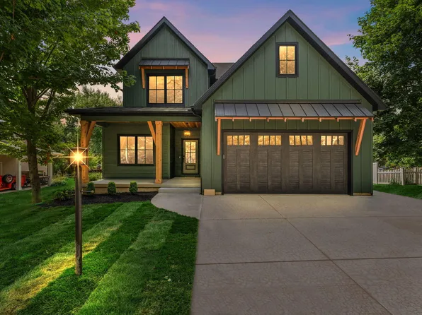 605 Academy St, Valparaiso, IN 46383