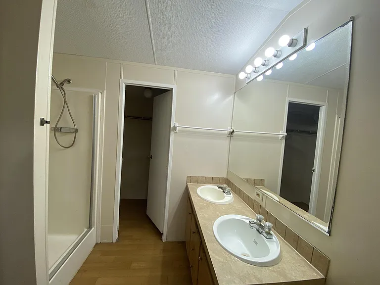1709 Brown Place Dr — Photo 13