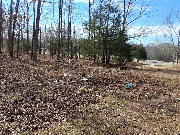 3rd image of 1201 Tie Camp Rd