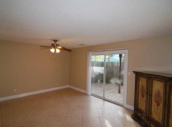 4th image of 44 Summer Haven Trl