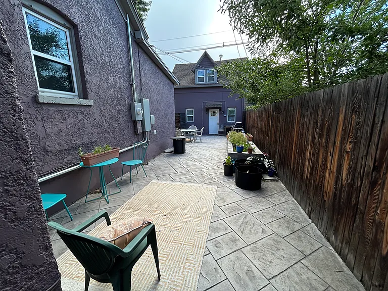 243 S Lincoln St #B — Photo 13