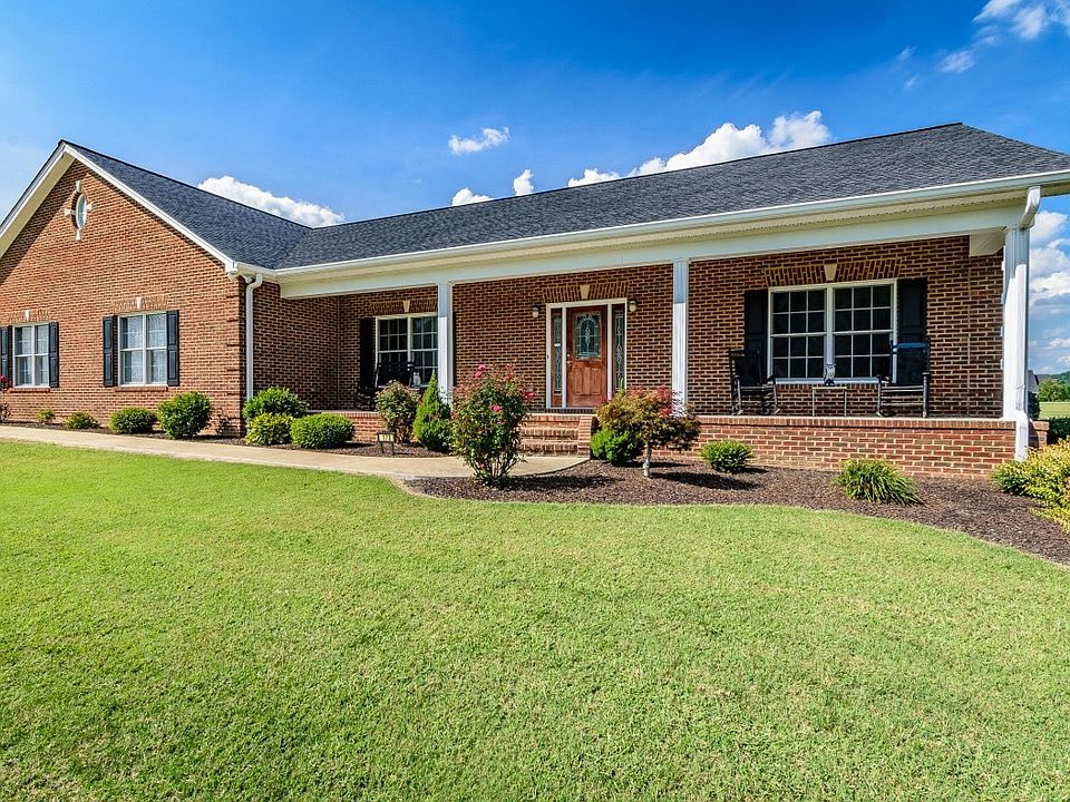 1st image of 173 River Bend Dr