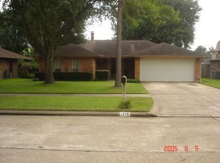 1718 Lexington St, Deer Park, TX 77536
