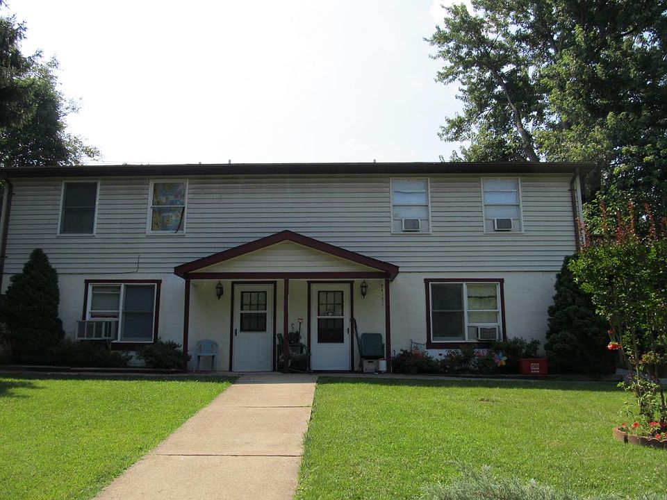 1st image of 100 Blandy St #B