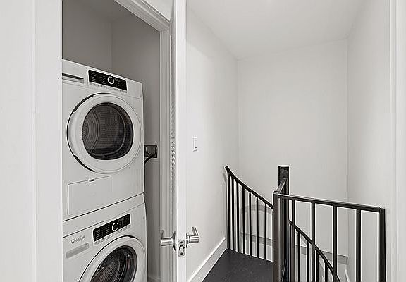 5th image of 1168 Greene Ave APT 1B