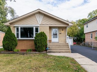 14917 Kenton Ave, Midlothian, IL 60445