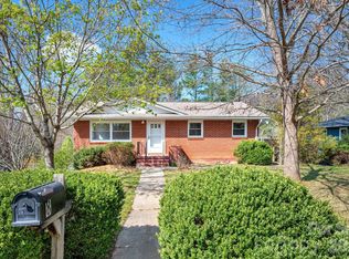 8 N Pershing Rd, Asheville, NC 28805