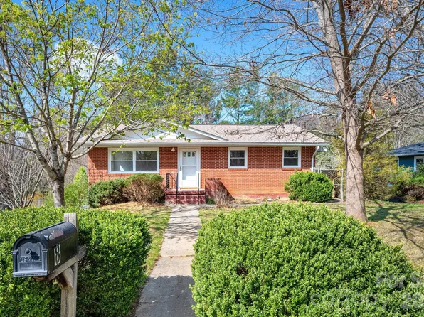 8 N Pershing Rd, Asheville, NC 28805