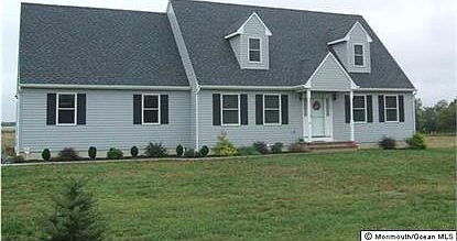 1st image of 10 Buckalew Ln
