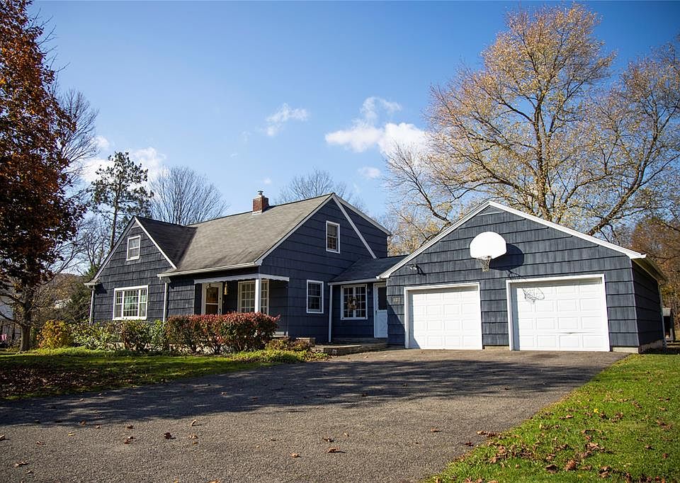 1st image of 131 Powderhouse Rd
